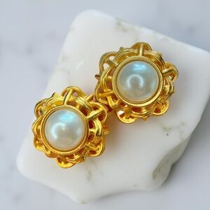 Vintage Anne Klein Faux Pearl Brushed Gold Tone Clip On Earrings AK